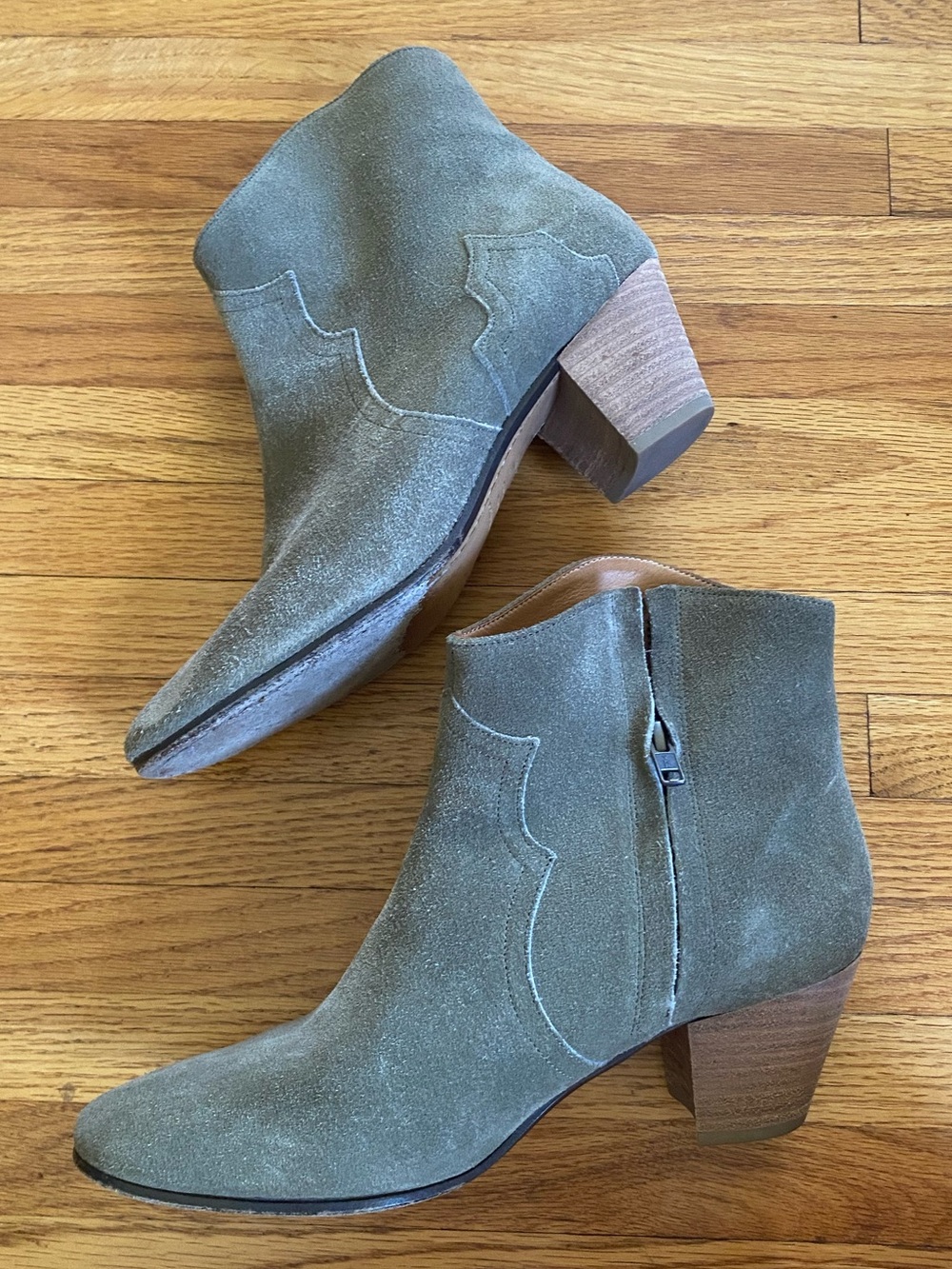 Isabel Marant - Women’s Suede Ankle Boots in Olive Green